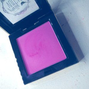 Pretty Vulgar Blush